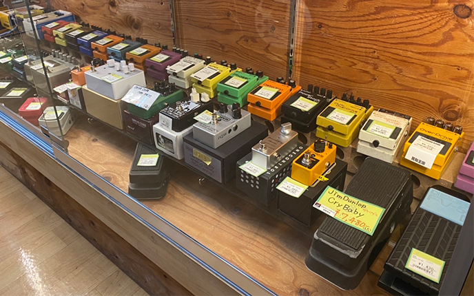 甚目寺店 エフェクターコーナー